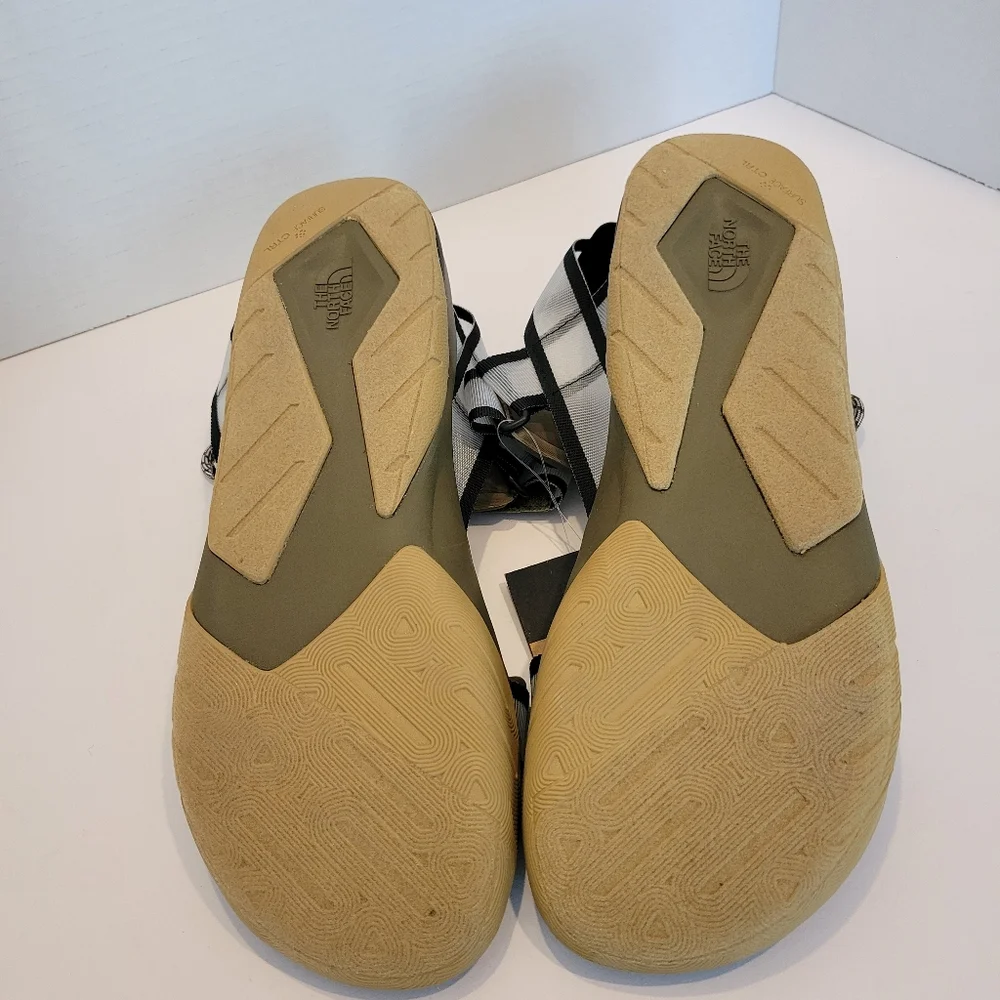 THE NORTH FACE MEN’S SKEENA SPORT SANDALS